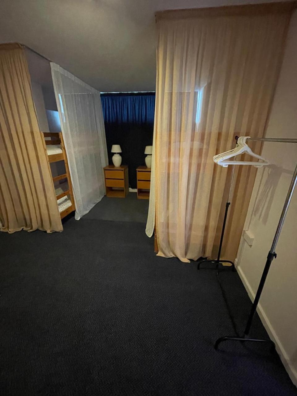Premium Hostel Marina Paphos Luaran gambar
