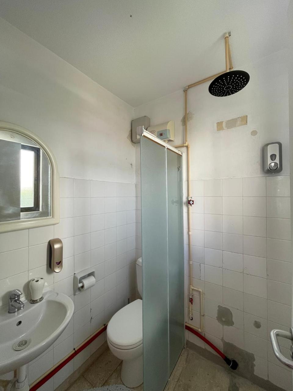 Premium Hostel Marina Paphos Luaran gambar