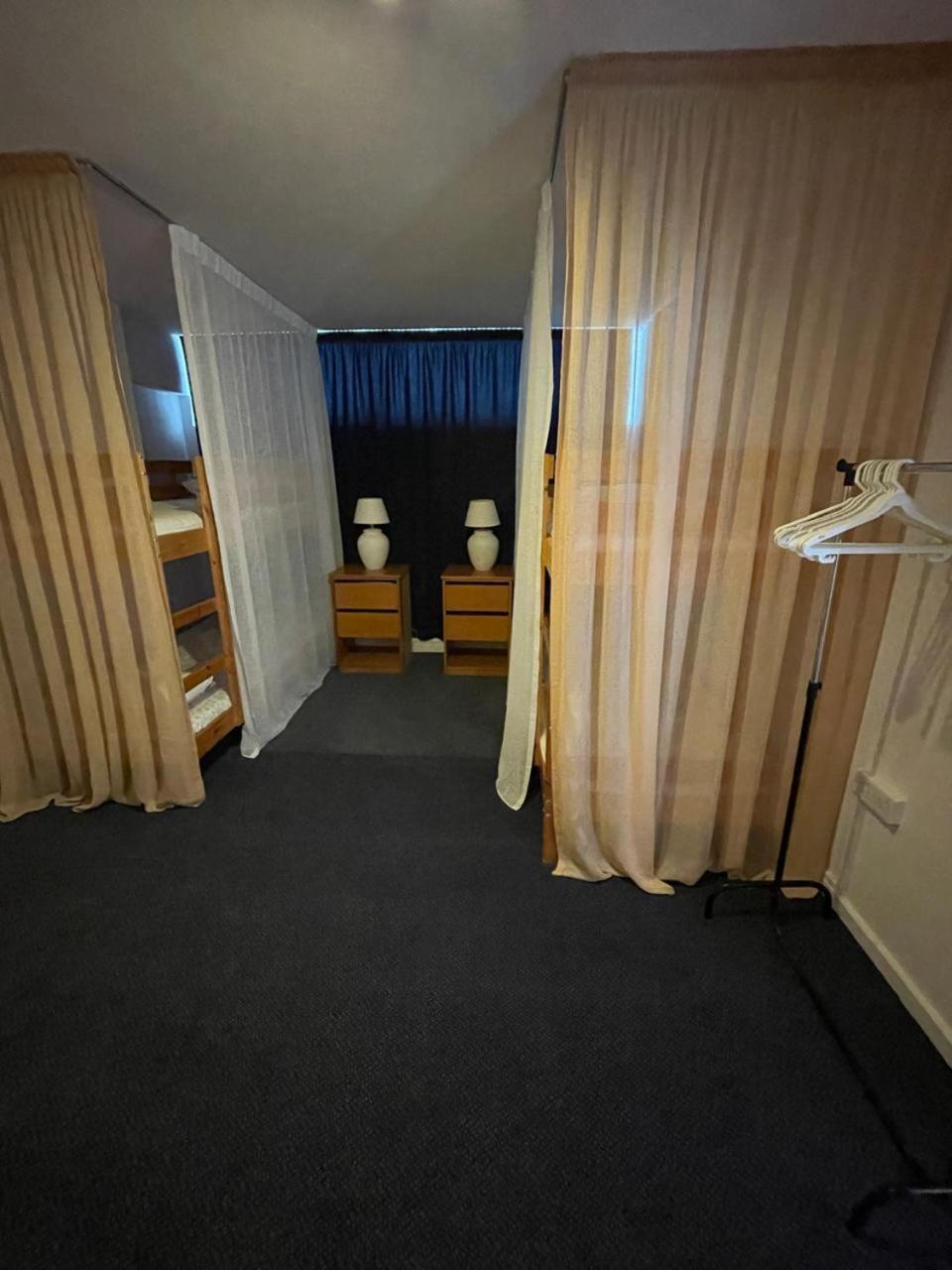 Premium Hostel Marina Paphos Luaran gambar