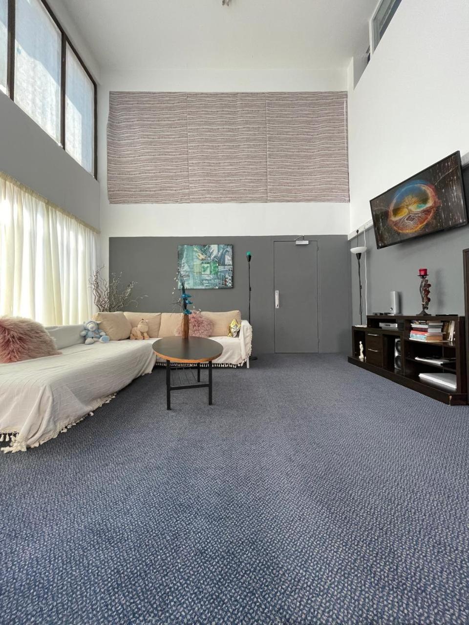 Premium Hostel Marina Paphos Luaran gambar