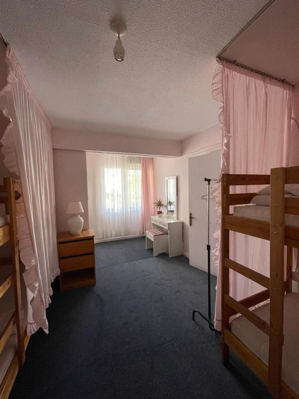 Premium Hostel Marina Paphos Luaran gambar